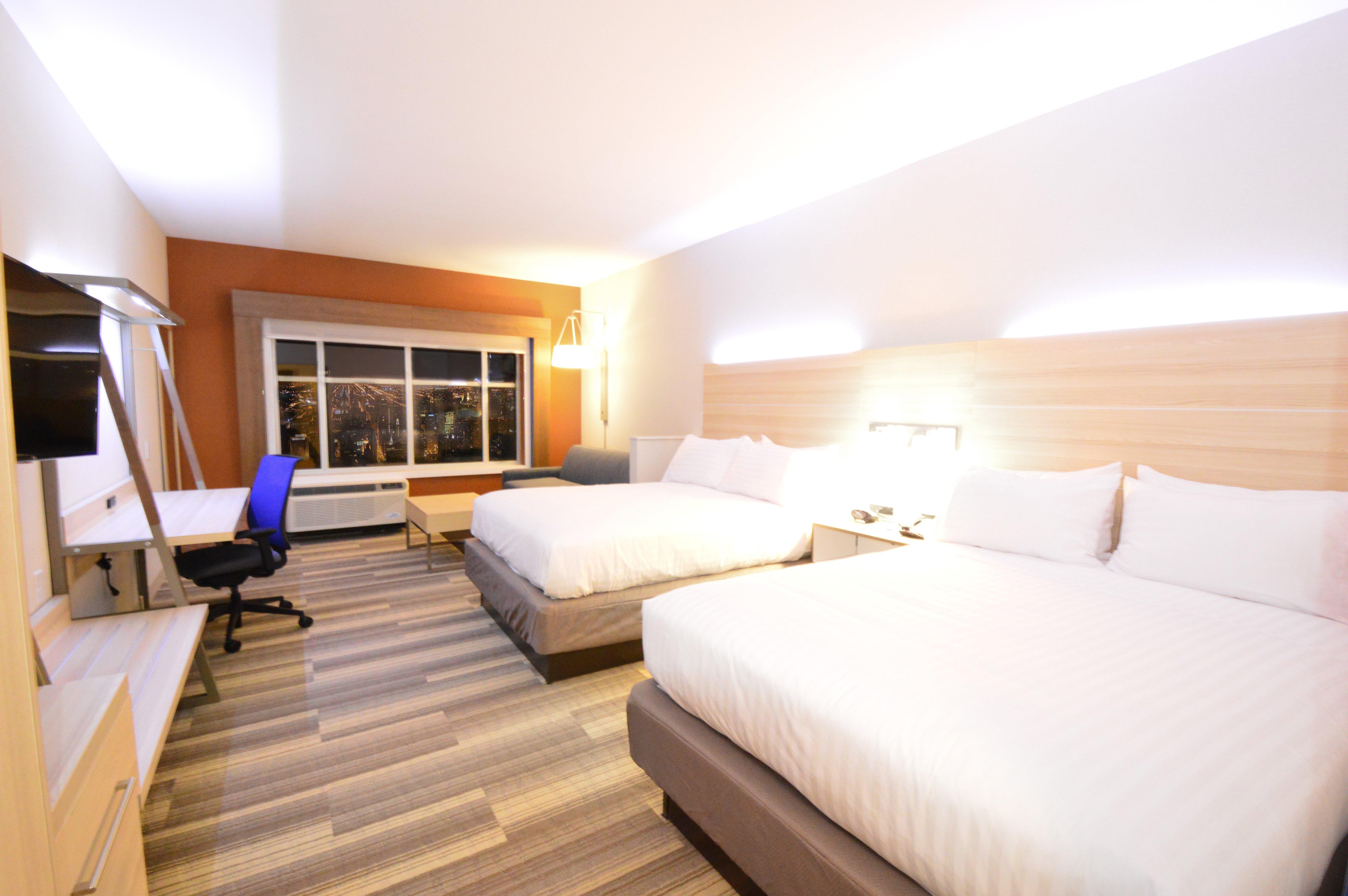Holiday Inn Express & Suites Toledo West By Ihg Bagian luar foto